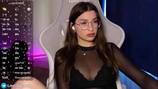 Image 6 of haily_heavenly Stream on Chaturbate on 1 month ago