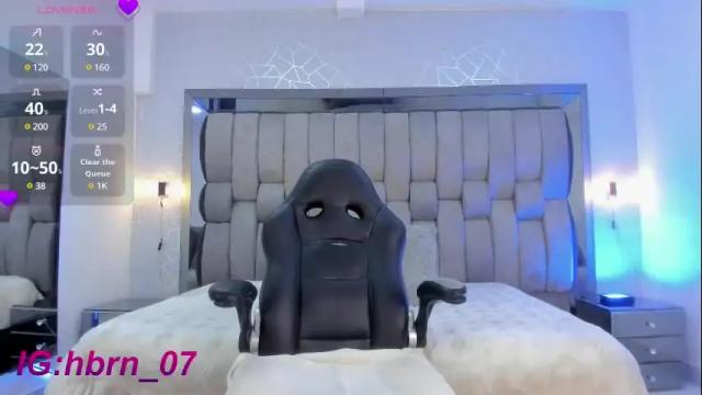 Image 8 of hailybairen Stream on Chaturbate on 5 months ago