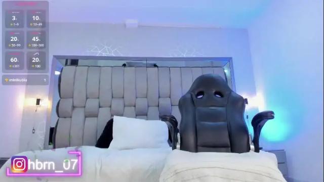 Image 3 of hailybairen Stream on Chaturbate on 4 months ago