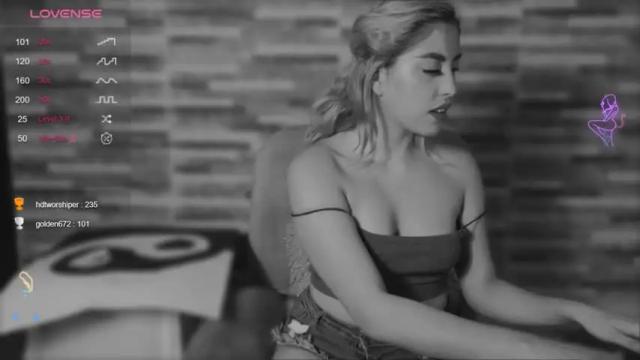Image 7 of hairyandsexysalma Stream on Chaturbate on 12 months ago