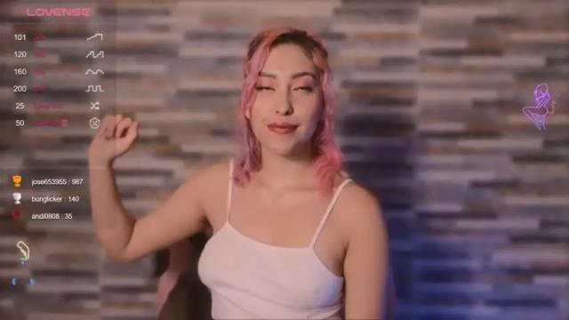 Image 8 of hairyandsexysalma Stream on Chaturbate on 12 months ago