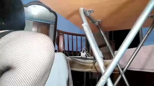 Image 11 of hairypussyxl Stream on Chaturbate on 15 months ago