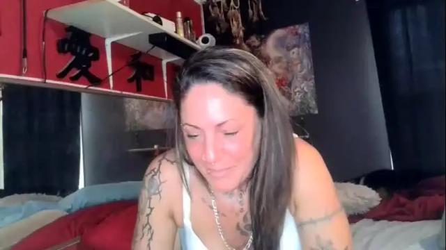 Image 3 of haleyquinn3728 Stream on Chaturbate on 1 month ago