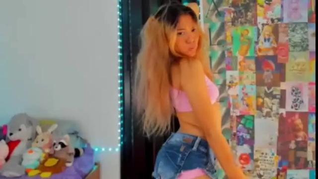 Thumbnail 3, halley_comet's Stream at Chaturbate, 22 months ago
