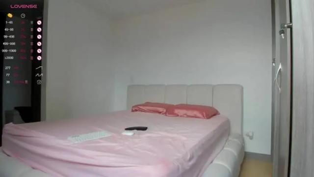 Image 6 of halliee Stream on Chaturbate on 2 days ago