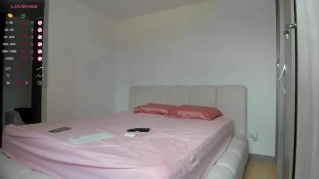 Image 7 of halliee Stream on Chaturbate on 2 days ago