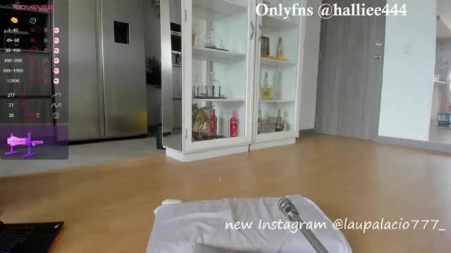 Image 12 of halliee Stream on Chaturbate on 1 month ago