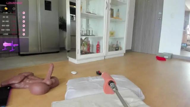 Image 3 of halliee Stream on Chaturbate on 24 days ago