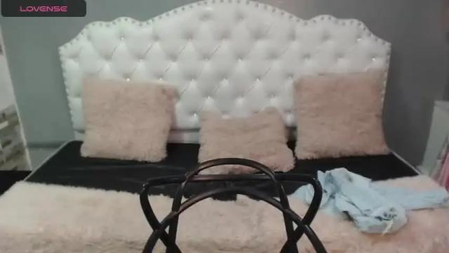 Thumbnail 3, hallsred_rh's Stream at Chaturbate, 17 months ago