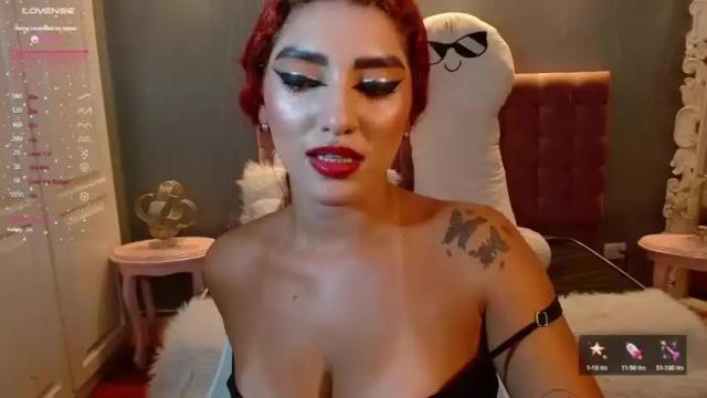 Image 2 of hallsred_rh Stream on Chaturbate on 14 months ago