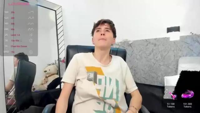 Thumbnail 1, hally_lewis's Stream at Chaturbate, 16 months ago