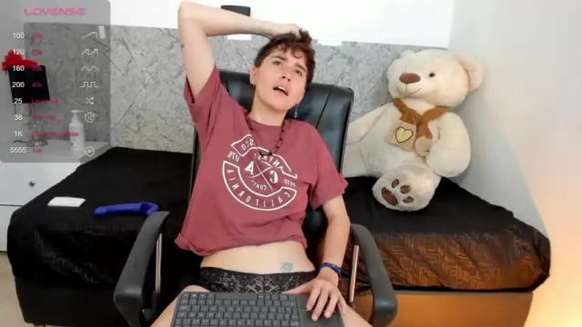 Thumbnail 2, hally_lewis's Stream at Chaturbate, 15 months ago