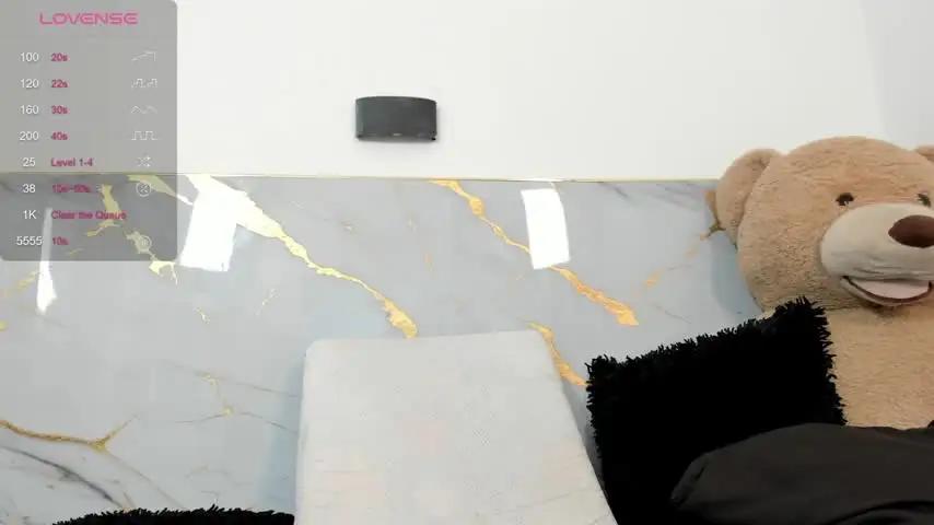 hally_lewis Chaturbate