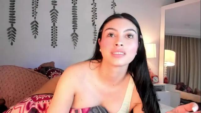 Image 2 of halseycox__ Stream on Chaturbate on 1 month ago