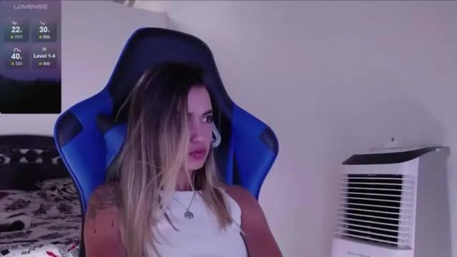 Image 3 of hana_klein Stream on Chaturbate on 14 months ago