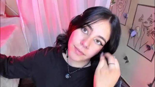 Image 2 of hanah_bakeer Stream on Chaturbate on 2 months ago
