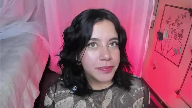 Image 4 of hanah_bakeer Stream on Chaturbate on 1 month ago