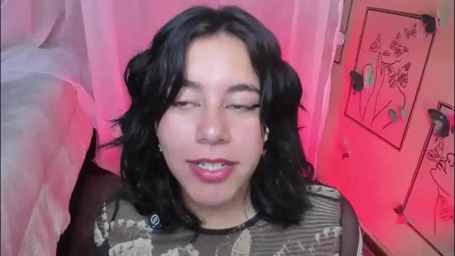 Image 7 of hanah_bakeer Stream on Chaturbate on 1 month ago