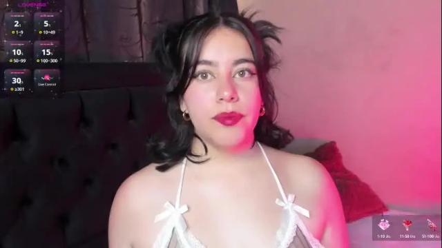 Image 6 of hanah_bakeer Stream on Chaturbate on 1 month ago