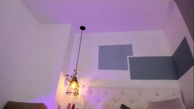 Image 12 of hanah_gray Stream on Chaturbate on 13 days ago