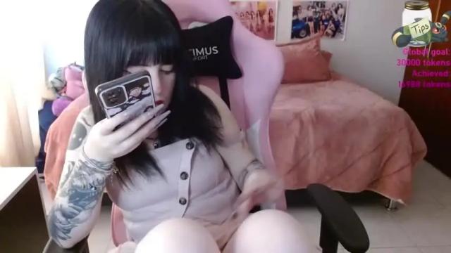 Image 4 of hanamikitty Stream on Chaturbate on 18 months ago