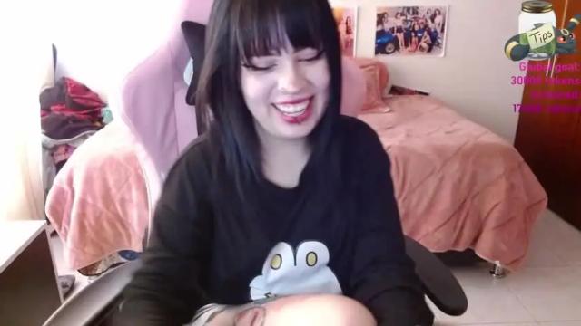 Image 4 of hanamikitty Stream on Chaturbate on 17 months ago