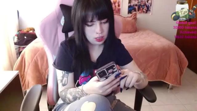 Image 10 of hanamikitty Stream on Chaturbate on 17 months ago
