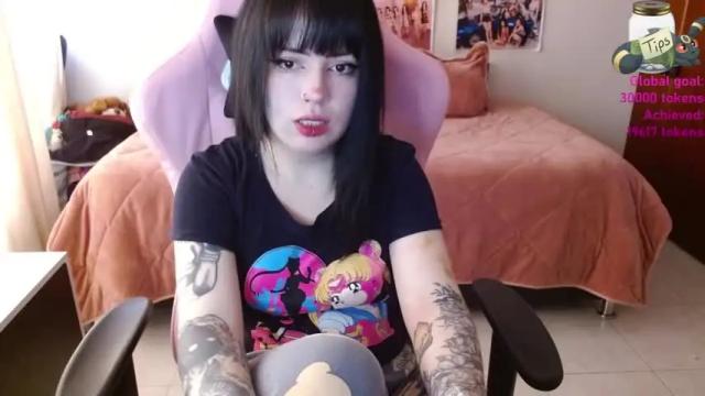 Image 2 of hanamikitty Stream on Chaturbate on 17 months ago