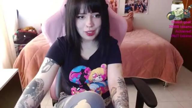 Image 3 of hanamikitty Stream on Chaturbate on 17 months ago