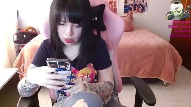 Image 4 of hanamikitty Stream on Chaturbate on 17 months ago