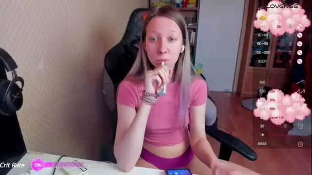 Image 3 of handsome_whale Stream on Chaturbate on 1 month ago