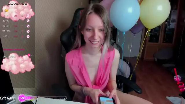 Image 6 of handsome_whale Stream on Chaturbate on 29 days ago