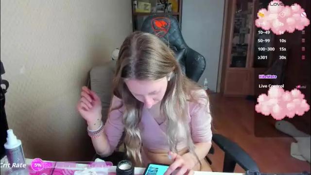 Image 3 of handsome_whale Stream on Chaturbate on 1 month ago