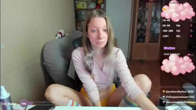 Image 2 of handsome_whale Stream on Chaturbate on 1 month ago