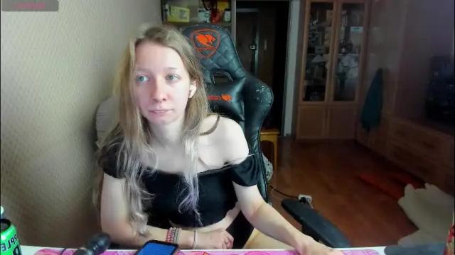 Image 2 of handsome_whale Stream on Chaturbate on 13 days ago