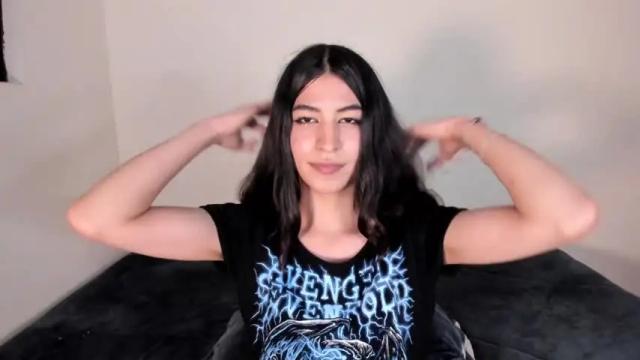 Image 3 of hangez0e Stream on Chaturbate on 16 months ago