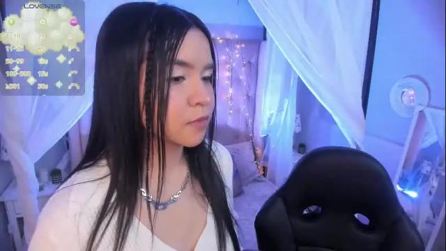 Image 10 of hanna__becker Stream on Chaturbate on 2 months ago