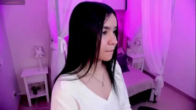 Image 6 of hanna__becker Stream on Chaturbate on 2 days ago
