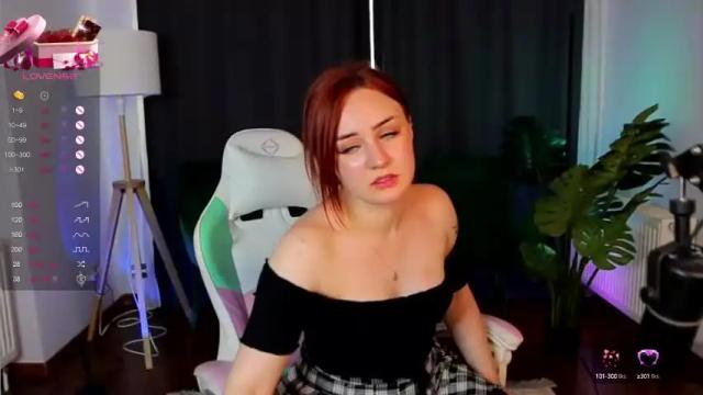 Image 11 of hanna__fox Stream on Chaturbate on 10 months ago