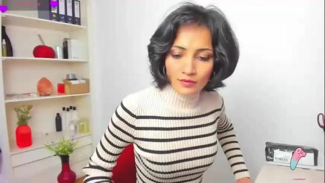 Image 10 of hanna_chloe Stream on Chaturbate on 2 months ago