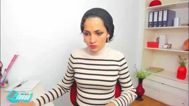 Image 4 of hanna_chloe Stream on Chaturbate on 1 month ago