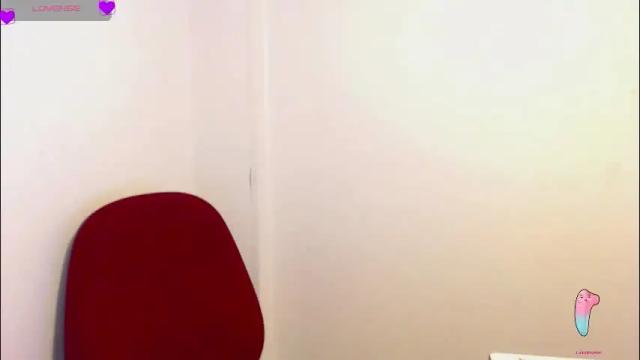 Image 10 of hanna_chloe Stream on Chaturbate on 2 days ago
