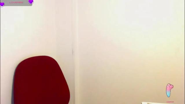 Image 12 of hanna_chloe Stream on Chaturbate on 2 days ago