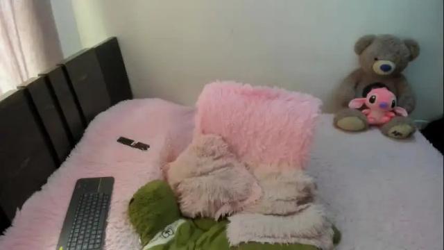 Image 12 of hanna_harrison Stream on Chaturbate on 1 month ago