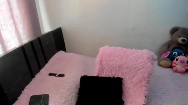 Image 12 of hanna_harrison Stream on Chaturbate on 1 month ago
