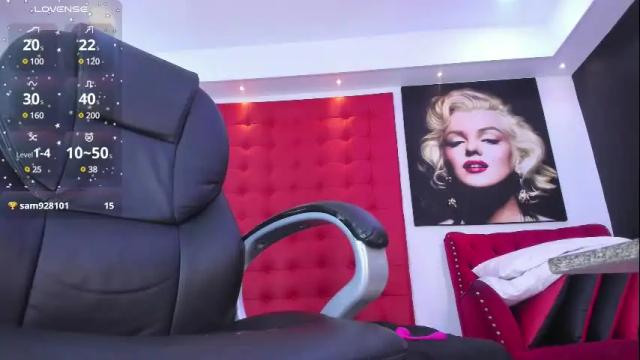Image 6 of hanna_jadidi Stream on Chaturbate on 1 month ago