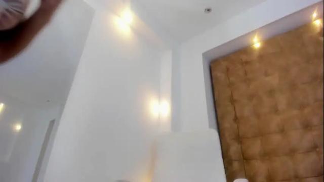 Image 7 of hanna_jadidi Stream on Chaturbate on 1 month ago
