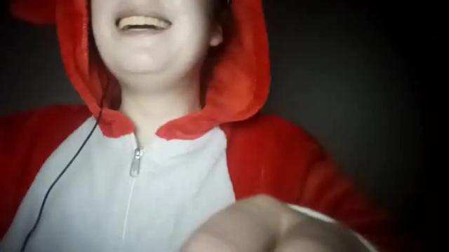 Image 3 of hanna_kiss Stream on Chaturbate on 2 months ago