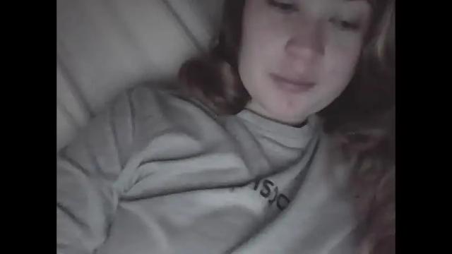 Image 3 of hanna_kiss Stream on Chaturbate on 25 days ago