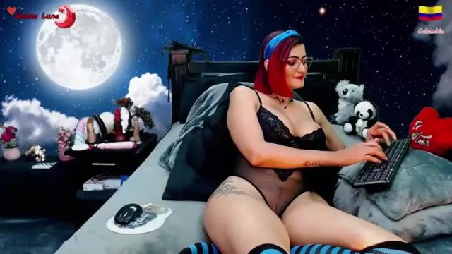 Image 10 of hanna_luna Stream on Chaturbate on 15 months ago